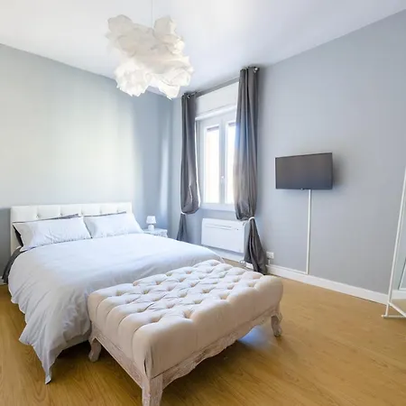 Otranto Luxury Apt-vatican City-centre Of Appartamento