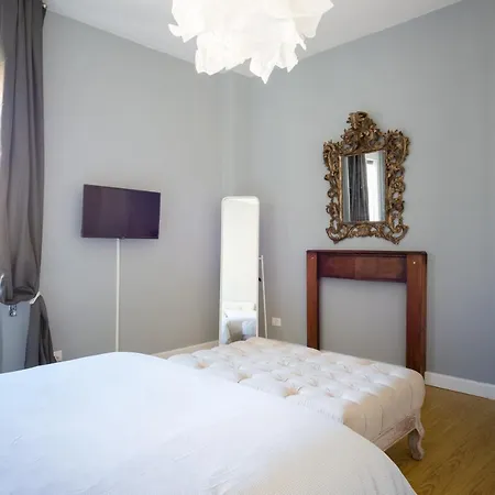 Otranto Luxury Apt-vatican City-centre Of *